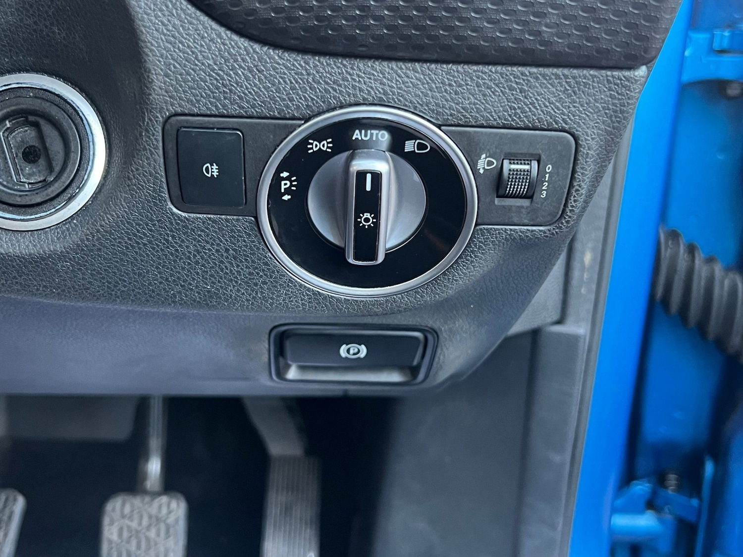 Used Mercedes-Benz A-Class 2016 for sale - 76457234: Photo 27