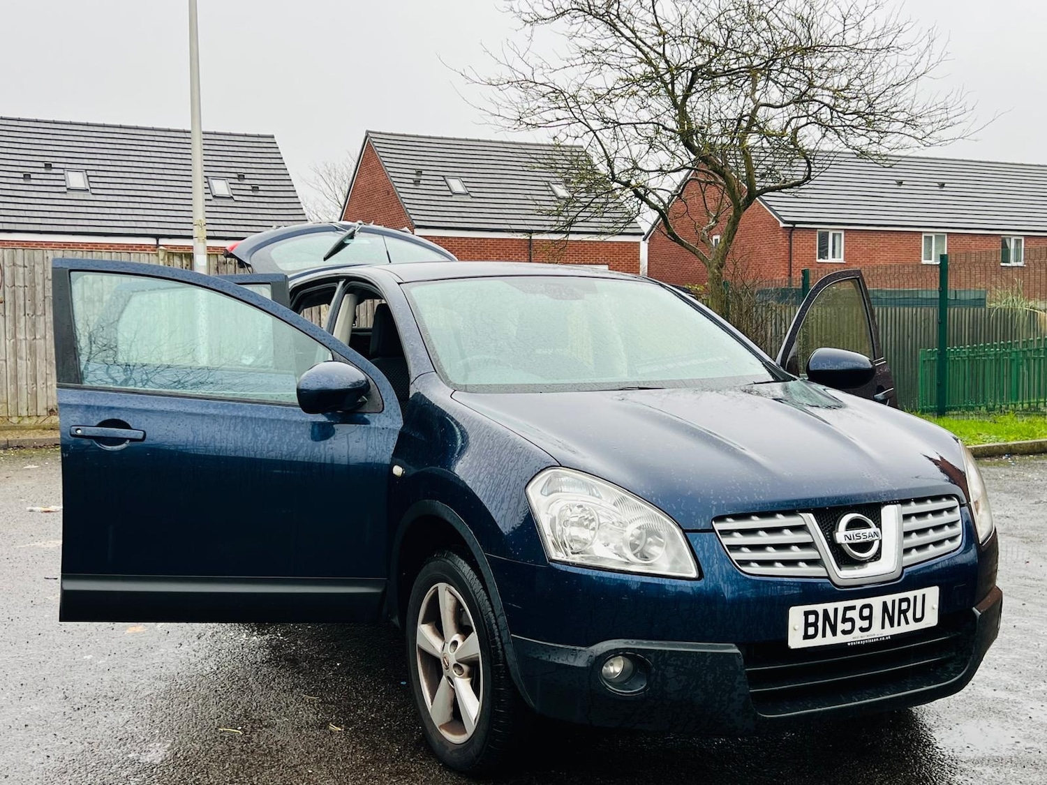 Used Nissan Qashqai 2009 for sale - 77268180: Photo 13