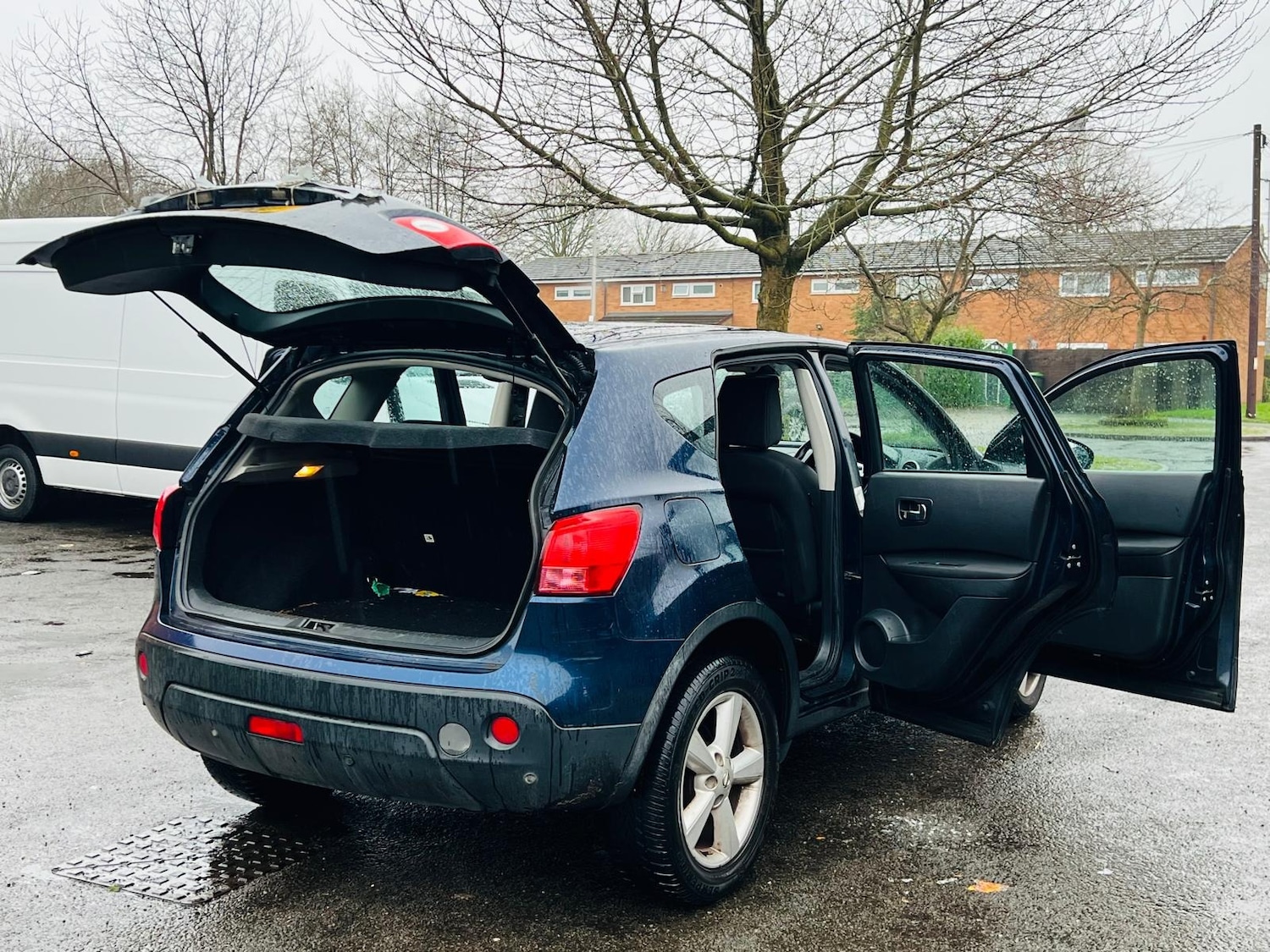 Used Nissan Qashqai 2009 for sale - 77268180: Photo 25