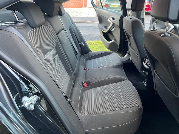 Used Vauxhall Insignia 2011 for sale - 76168083: Photo 29