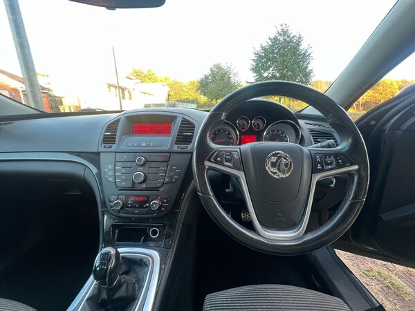 Used Vauxhall Insignia 2011 for sale - 76168083: Photo 32