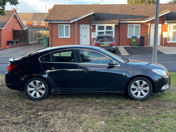 Used Vauxhall Insignia 2011 for sale - 76168083: Photo 4