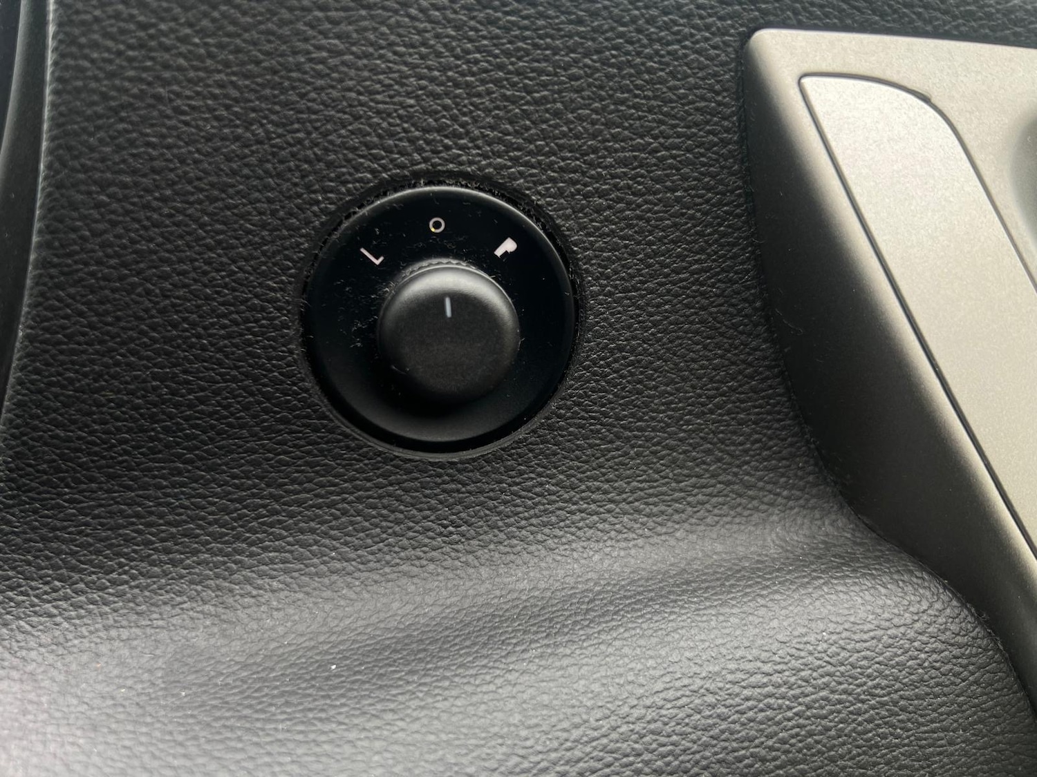 Used Vauxhall Astra 2010 for sale - 78131983: Photo 25