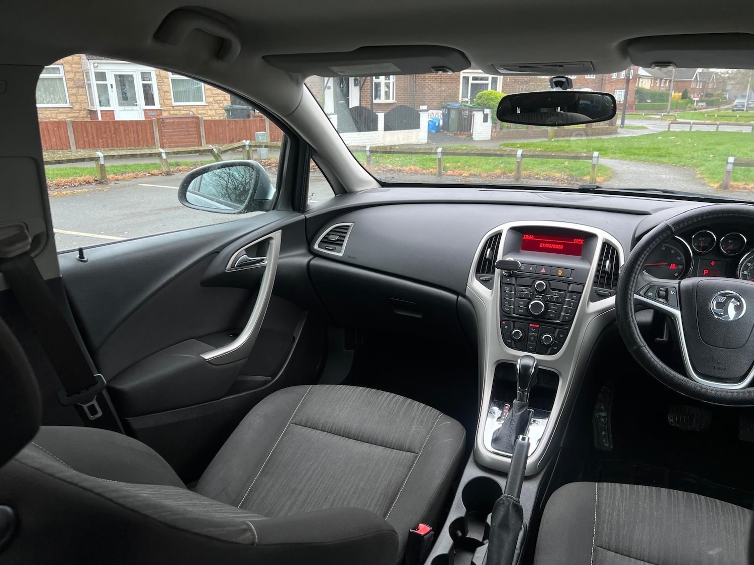 Used Vauxhall Astra 2010 for sale - 78131983: Photo 34