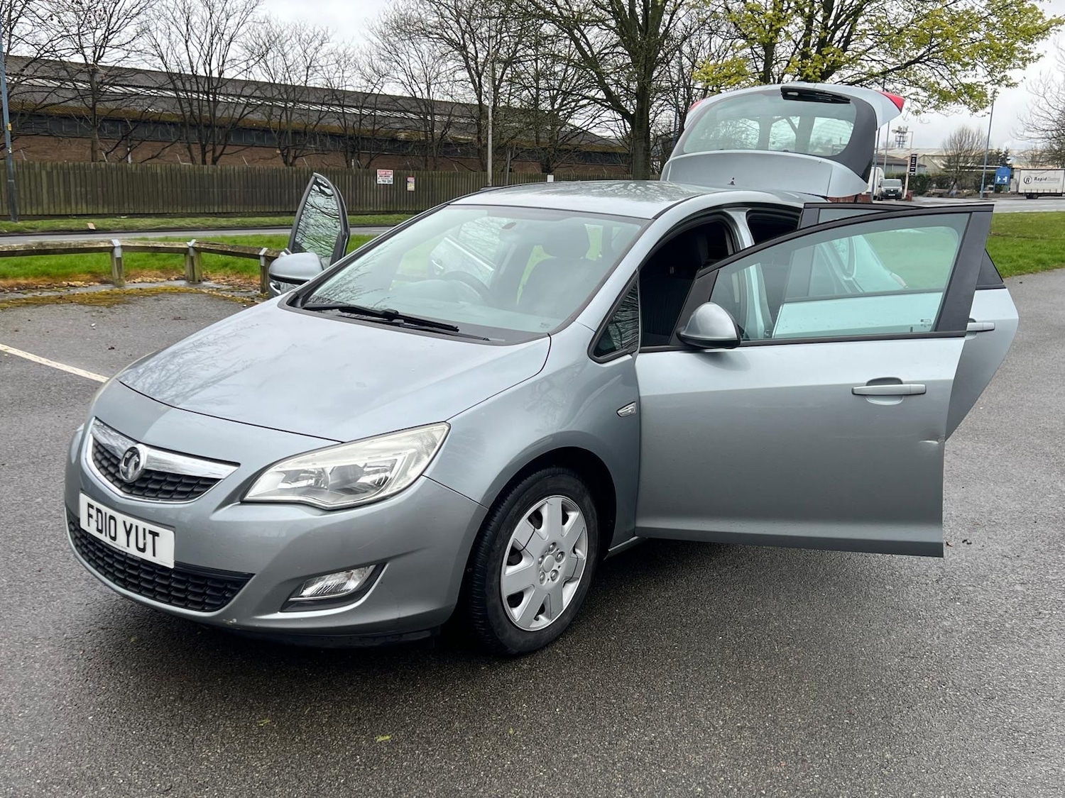 Used Vauxhall Astra 2010 for sale - 78131983: Photo 43