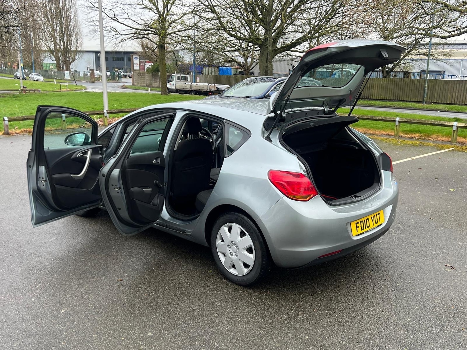 Used Vauxhall Astra 2010 for sale - 78131983: Photo 45