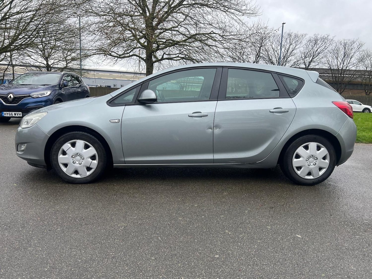 Used Vauxhall Astra 2010 for sale - 78131983: Photo 7