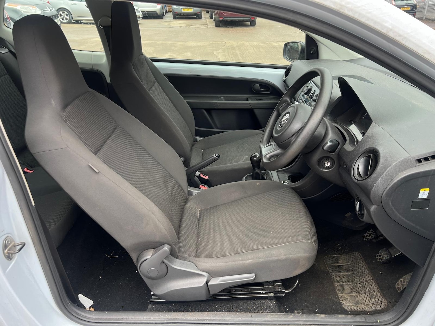 Used Volkswagen up! 2012 for sale - 77634382: Photo 12