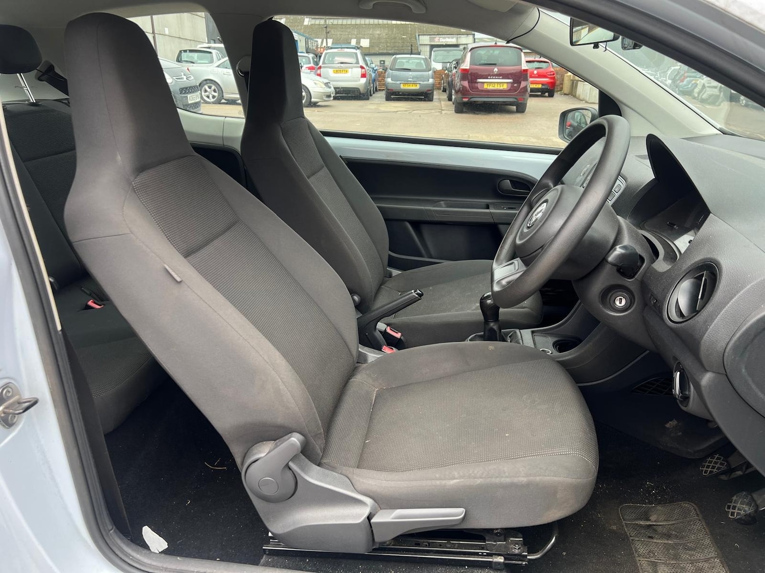 Used Volkswagen up! 2012 for sale - 77634382: Photo 16