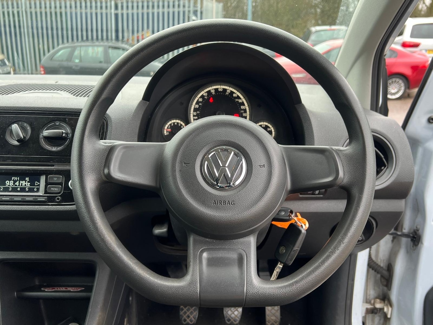 Used Volkswagen up! 2012 for sale - 77634382: Photo 23