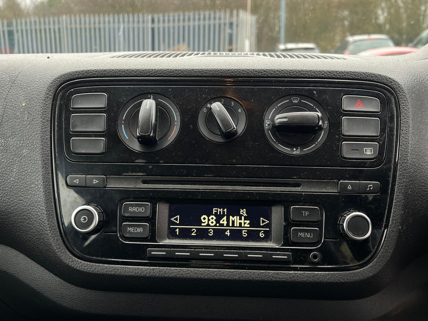 Used Volkswagen up! 2012 for sale - 77634382: Photo 24