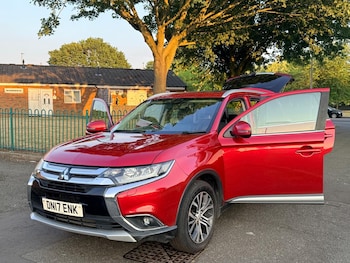 Used Mitsubishi Outlander 2017 for sale - 78969126: Photo