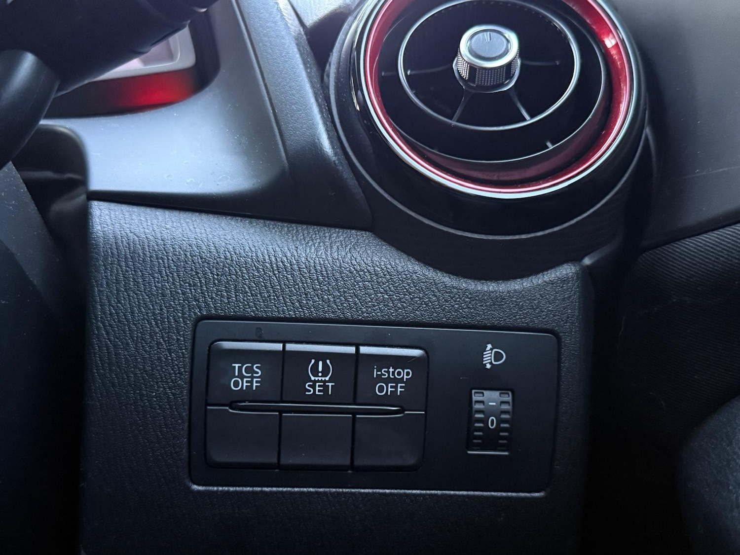 Used Mazda CX-3 2016 for sale - 76370045: Photo 38