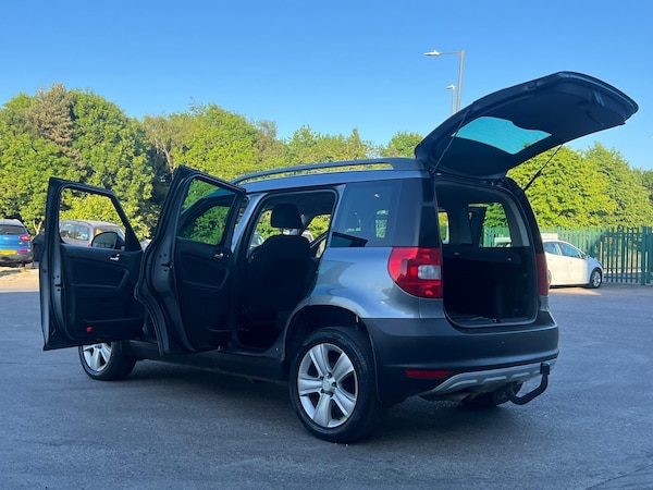 Used Skoda Yeti 2011 for sale - 76176116: Photo 27