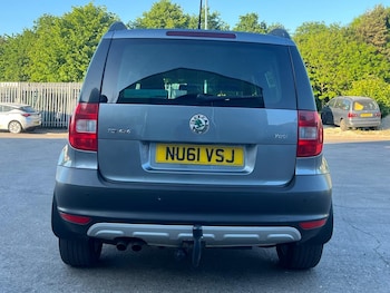 Used Skoda Yeti 2011 for sale - 76176116: Photo 4