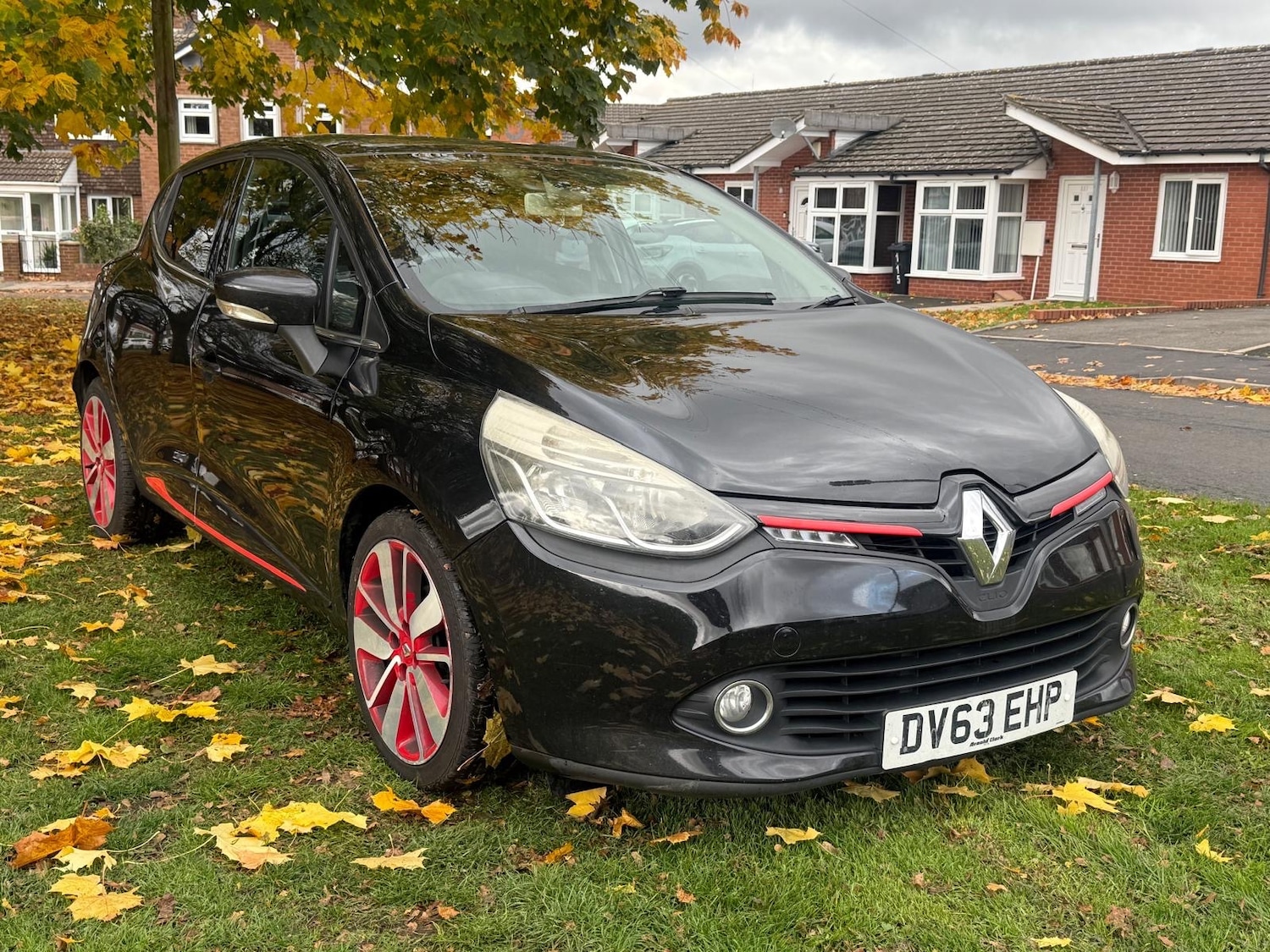 Used Renault Clio 2013 for sale - 76453150: Photo 1
