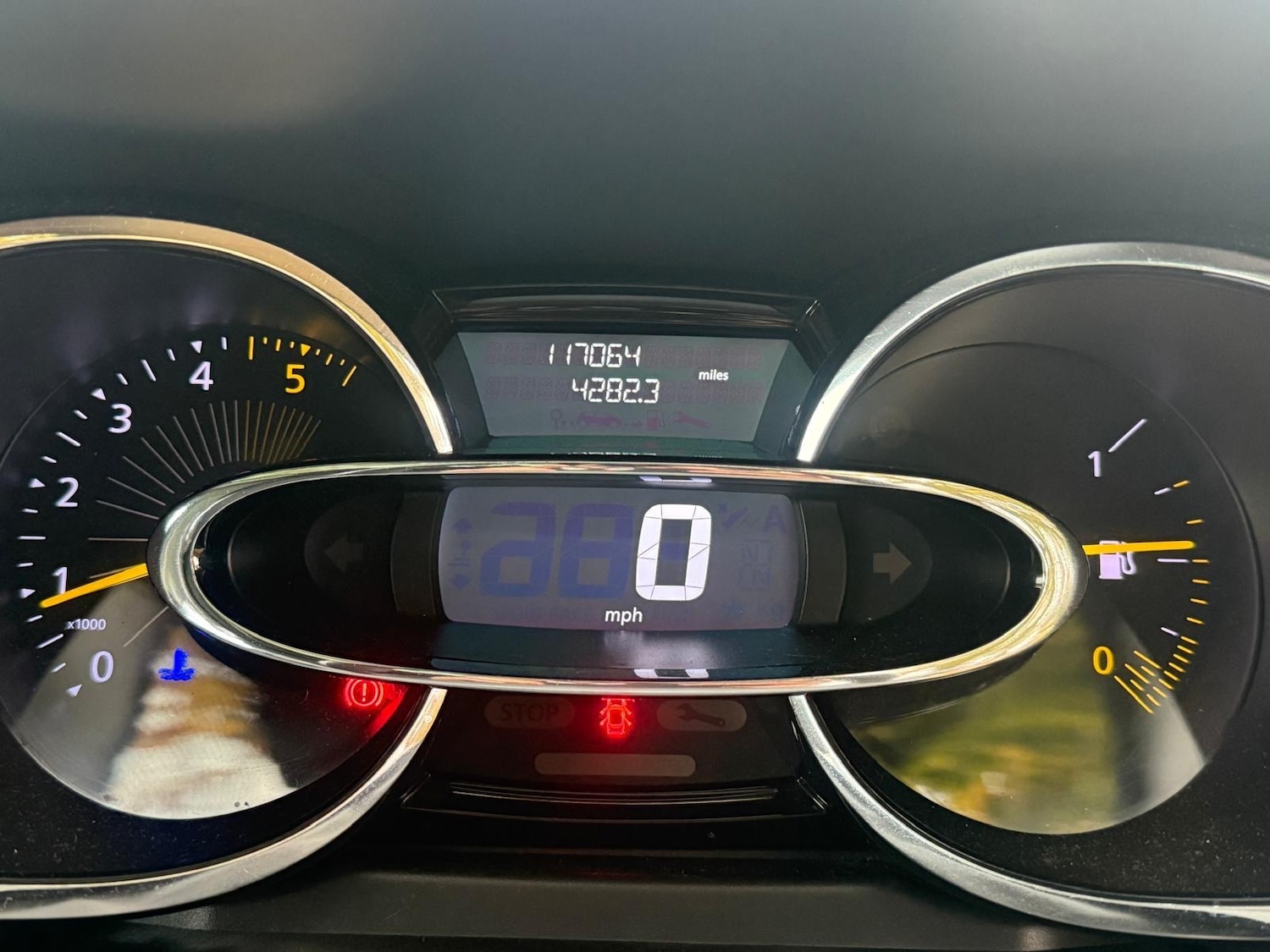 Used Renault Clio 2013 for sale - 76453150: Photo 37