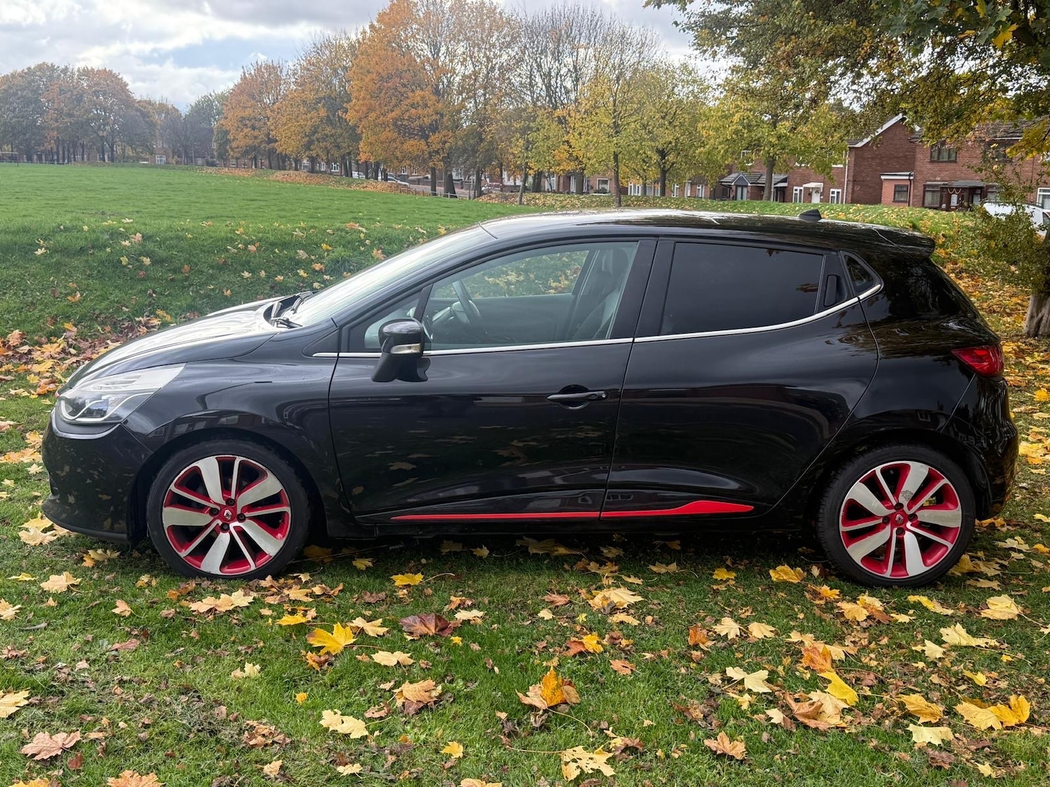 Used Renault Clio 2013 for sale - 76453150: Photo 6