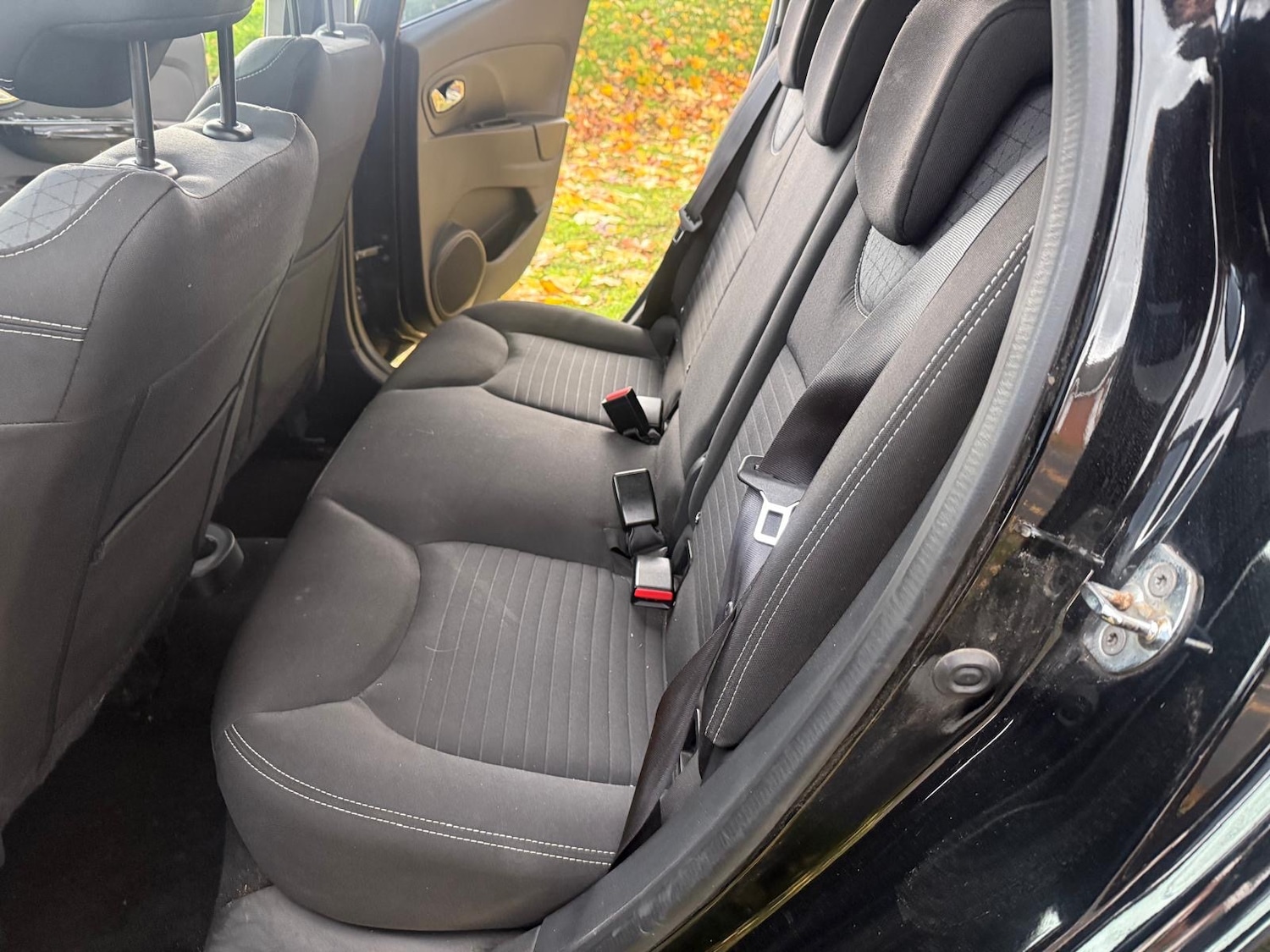 Used Renault Clio 2013 for sale - 76453150: Photo 7