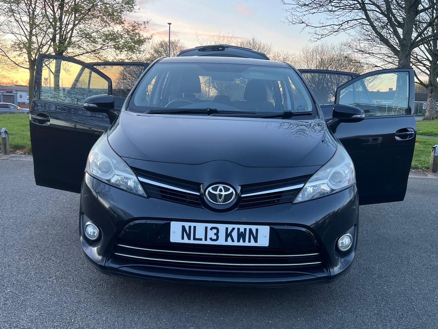 Used Toyota Verso 2013 for sale - 78089139: Photo 4