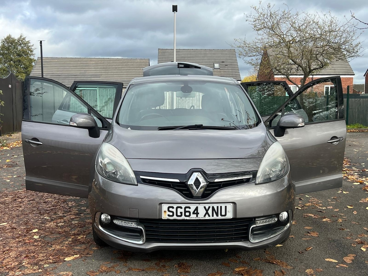 Used Renault Grand Scenic 2014 for sale - 76370068: Photo 16