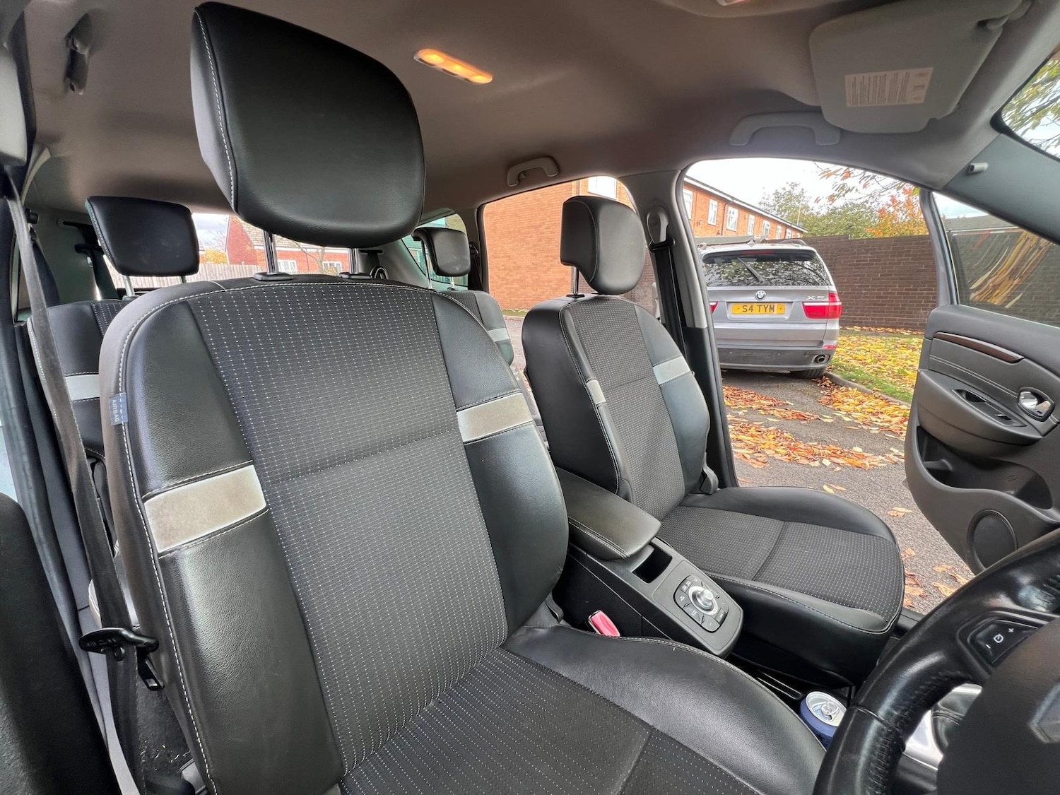 Used Renault Grand Scenic 2014 for sale - 76370068: Photo 32