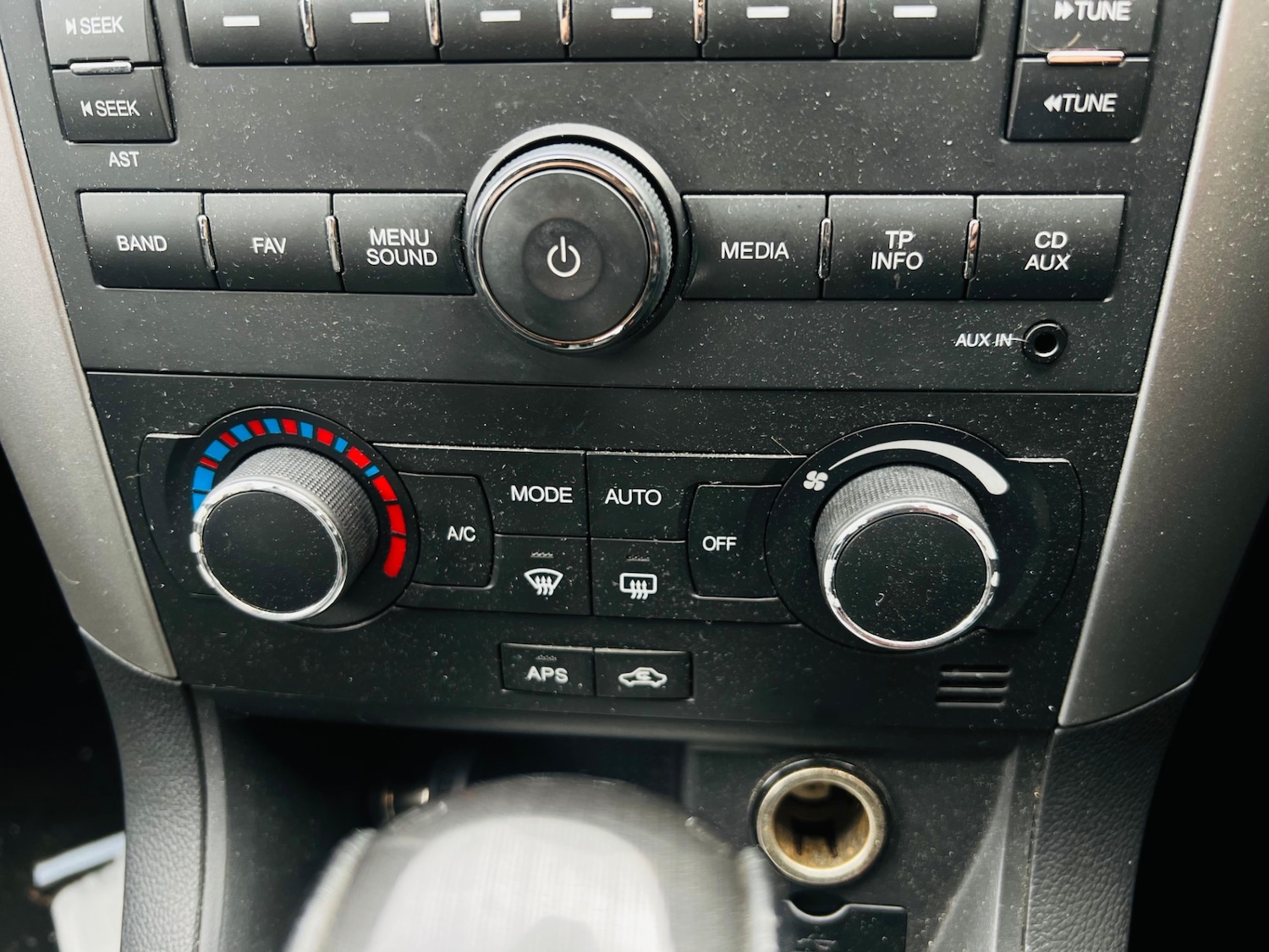 Used Chevrolet Captiva 2011 for sale - 78132032: Photo 37