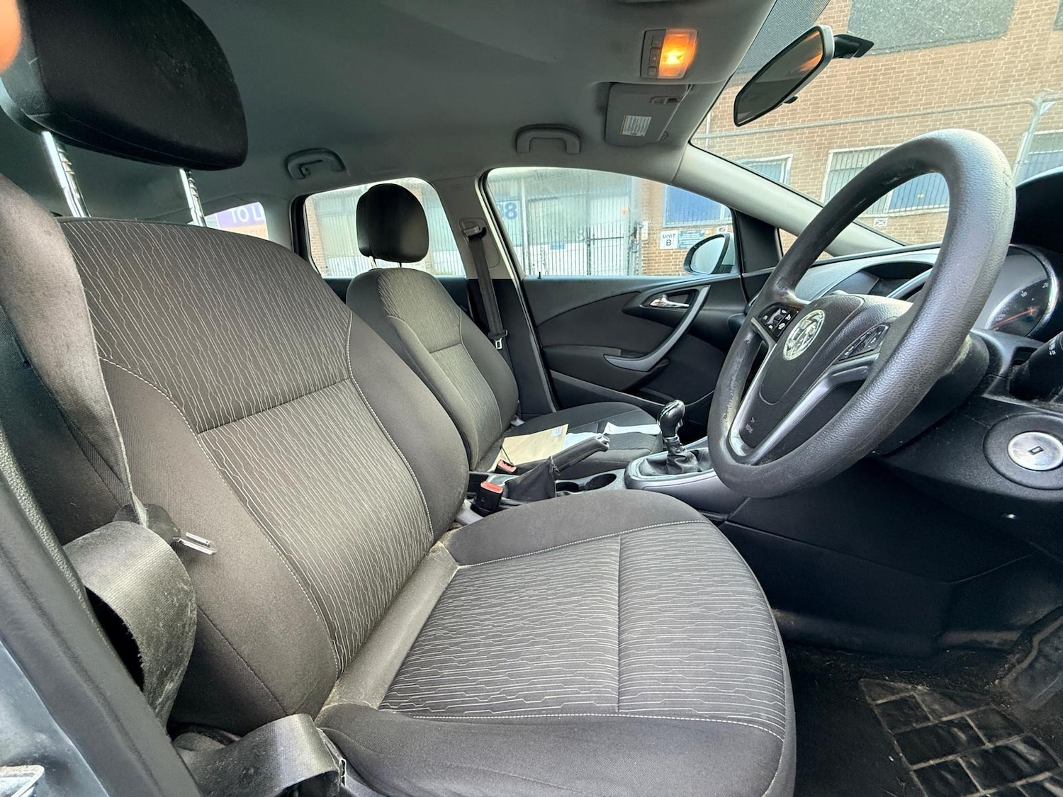 Used Vauxhall Astra 2015 for sale - 77254319: Photo 12