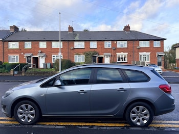 Used Vauxhall Astra 2015 for sale - 77254319: Photo
