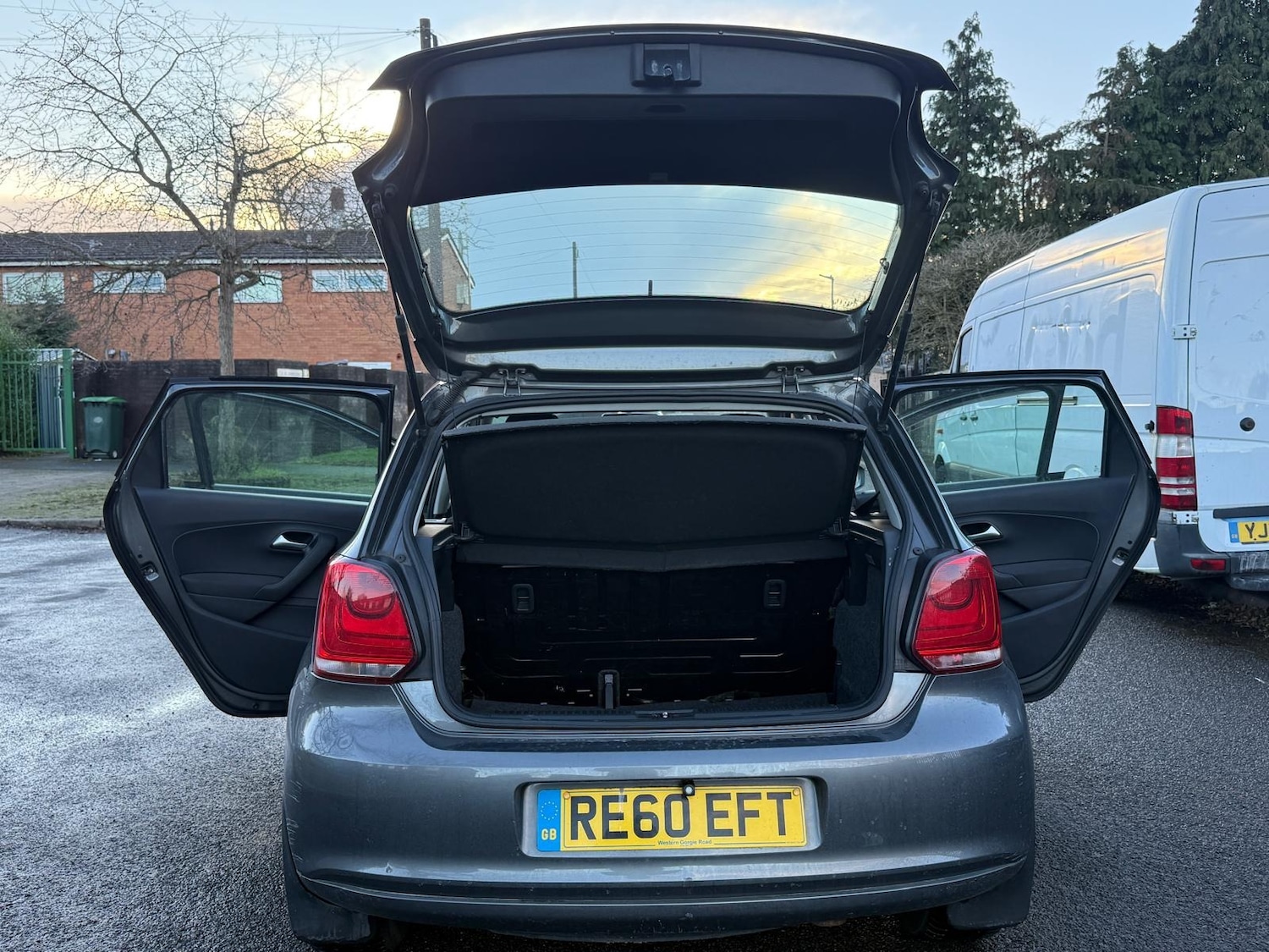 Used Volkswagen Polo 2010 for sale - 76715654: Photo 21