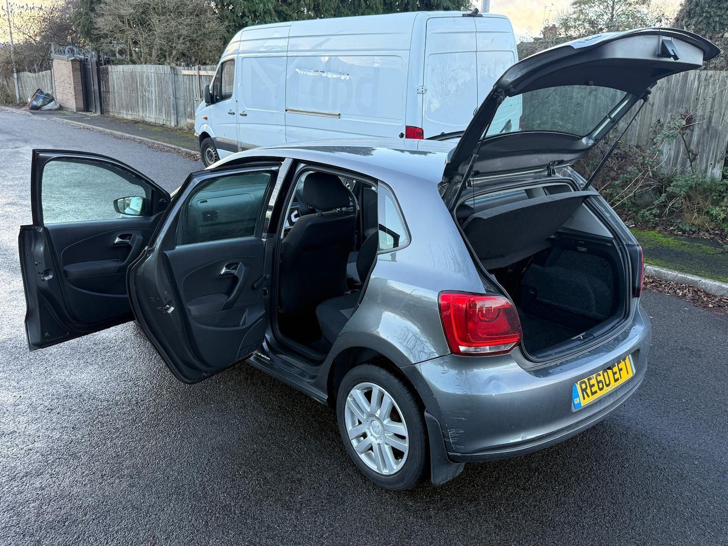 Used Volkswagen Polo 2010 for sale - 76715654: Photo 23