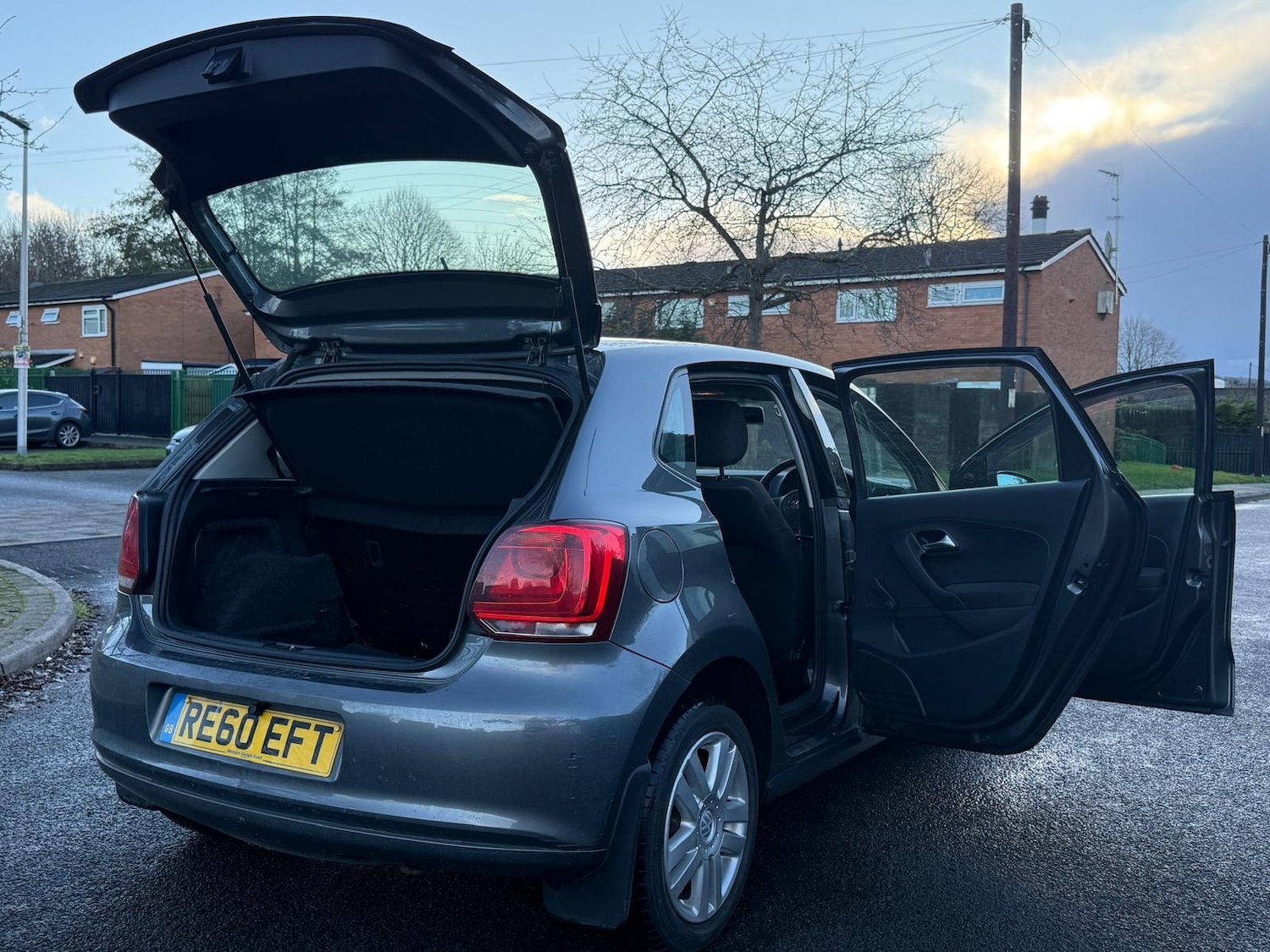 Used Volkswagen Polo 2010 for sale - 76715654: Photo 26