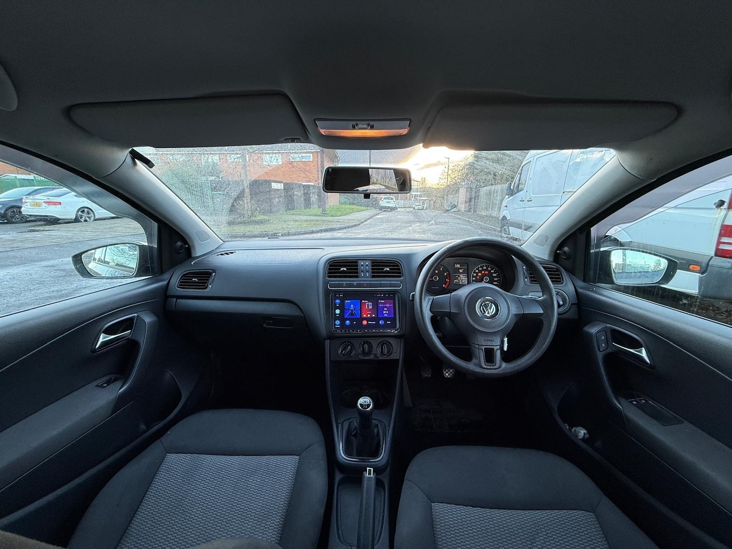 Used Volkswagen Polo 2010 for sale - 76715654: Photo 38