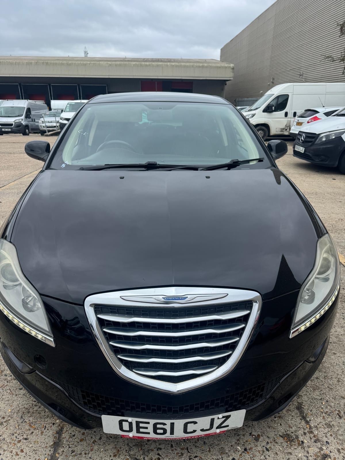 Used Chrysler Delta 2012 for sale - 76168070: Photo 2