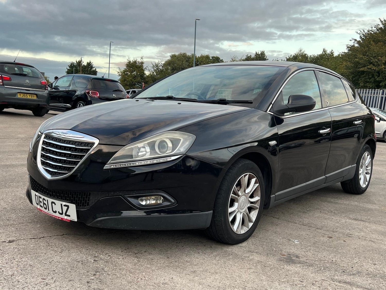Used Chrysler Delta 2012 for sale - 76168070: Photo 6