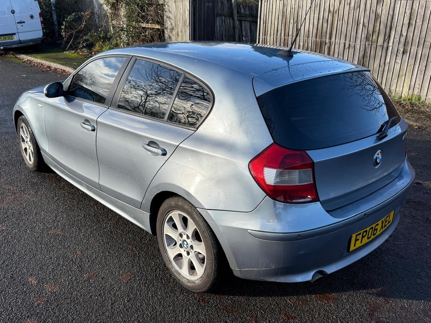 Used BMW 1 Series 2006 for sale - 76176104: Photo 2