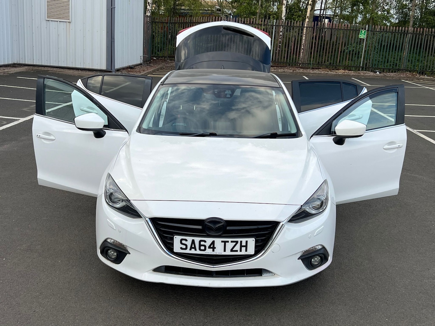 Used Mazda Mazda3 2014 for sale - 76413187: Photo 12