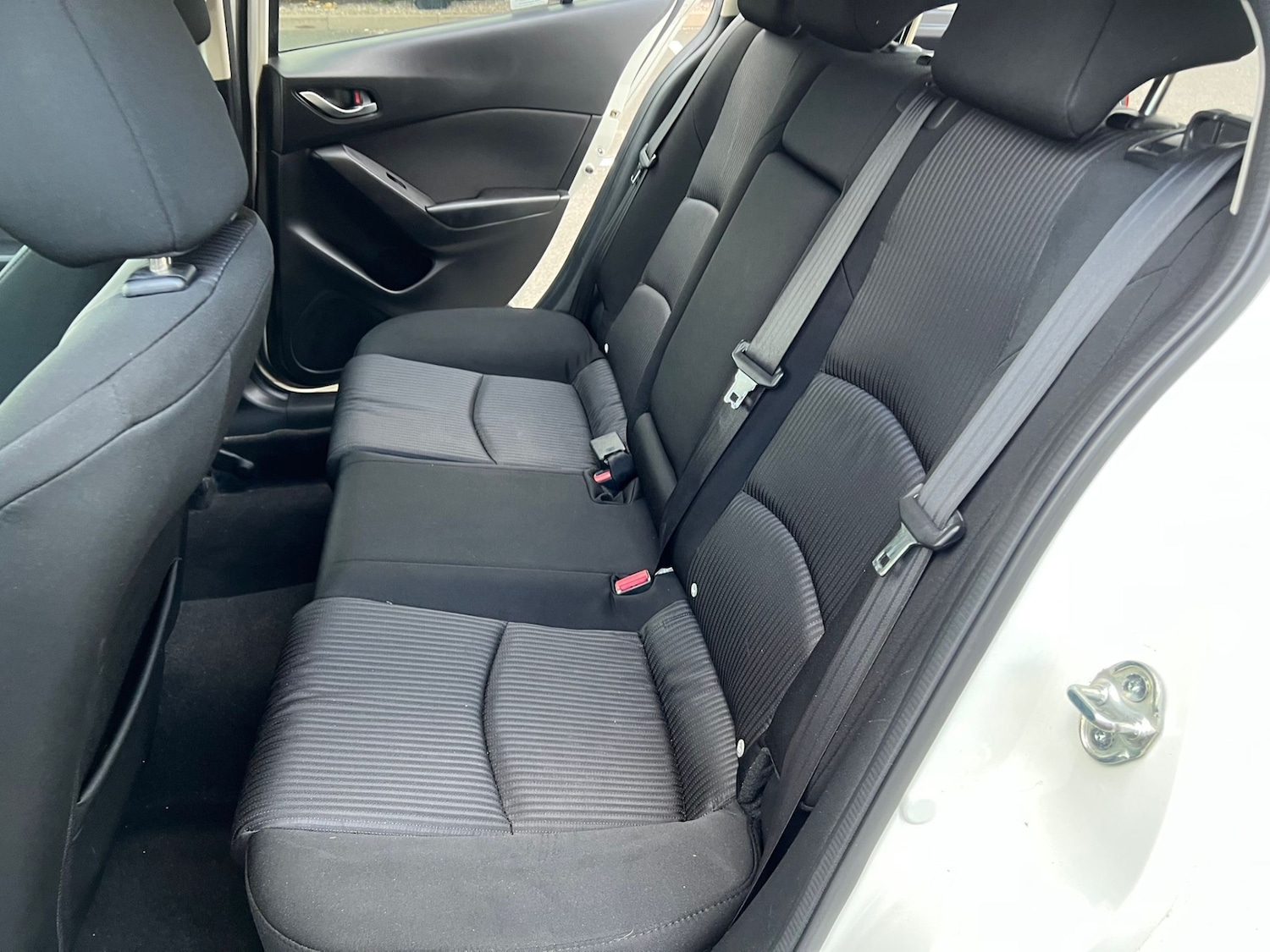 Used Mazda Mazda3 2014 for sale - 76413187: Photo 18