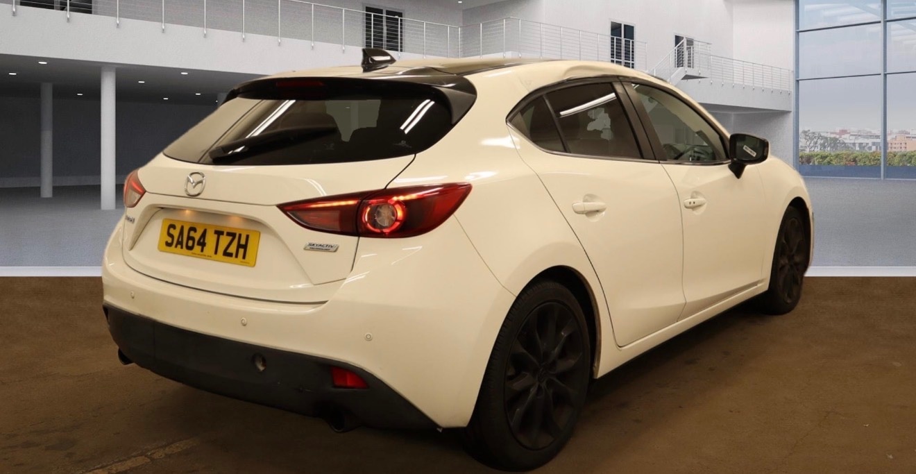 Used Mazda Mazda3 2014 for sale - 76413187: Photo 2