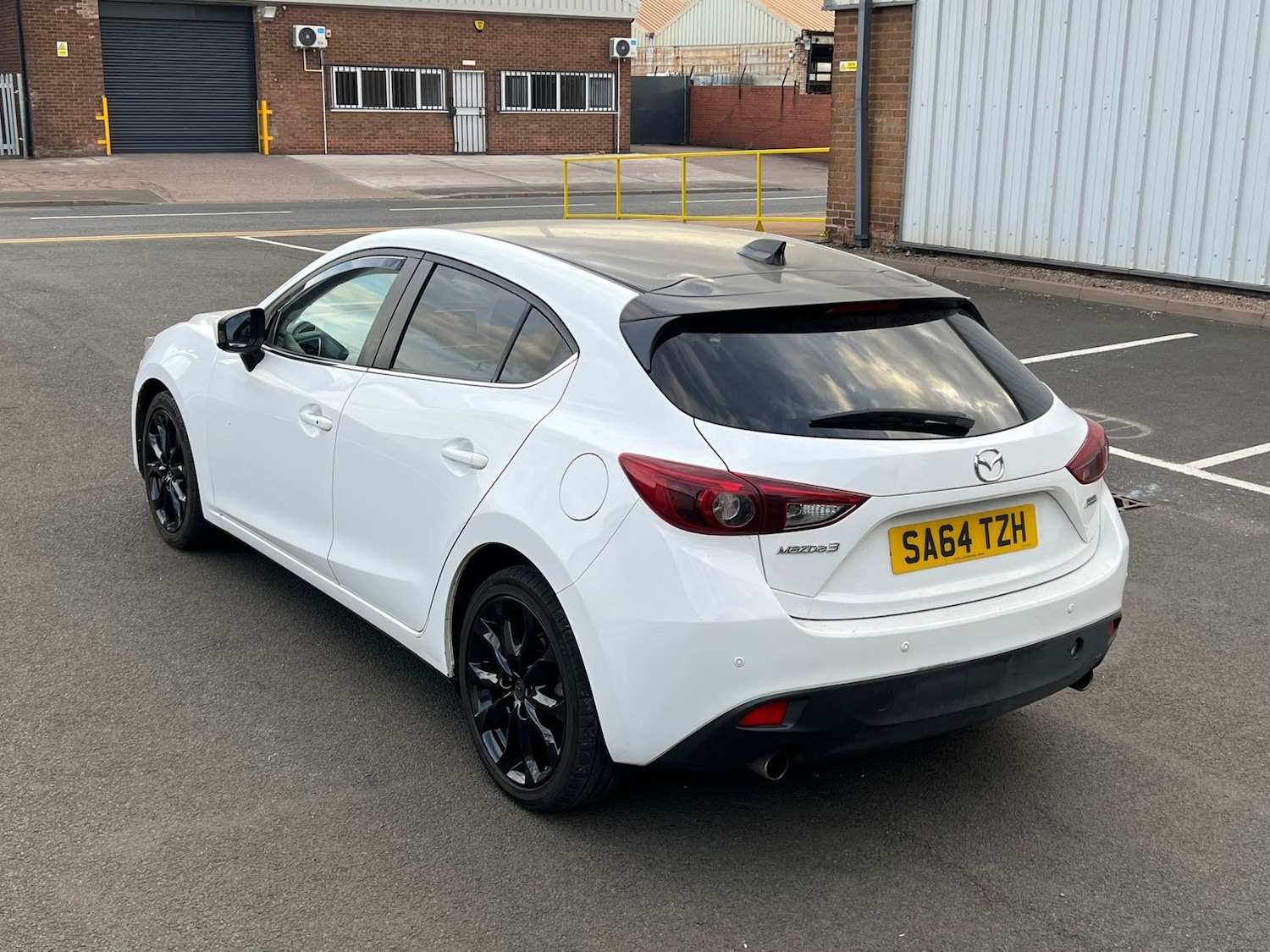 Used Mazda Mazda3 2014 for sale - 76413187: Photo 36