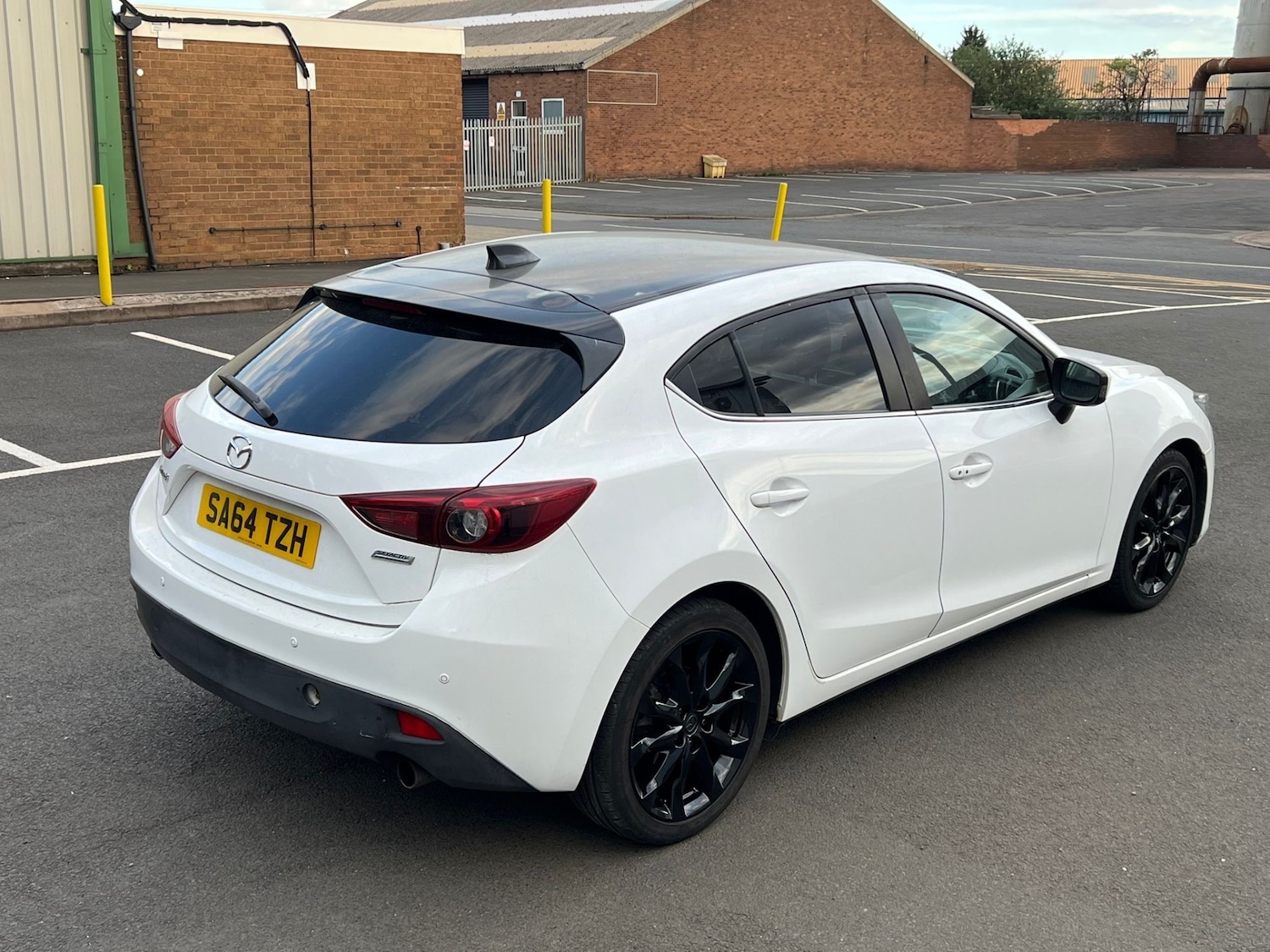 Used Mazda Mazda3 2014 for sale - 76413187: Photo 40