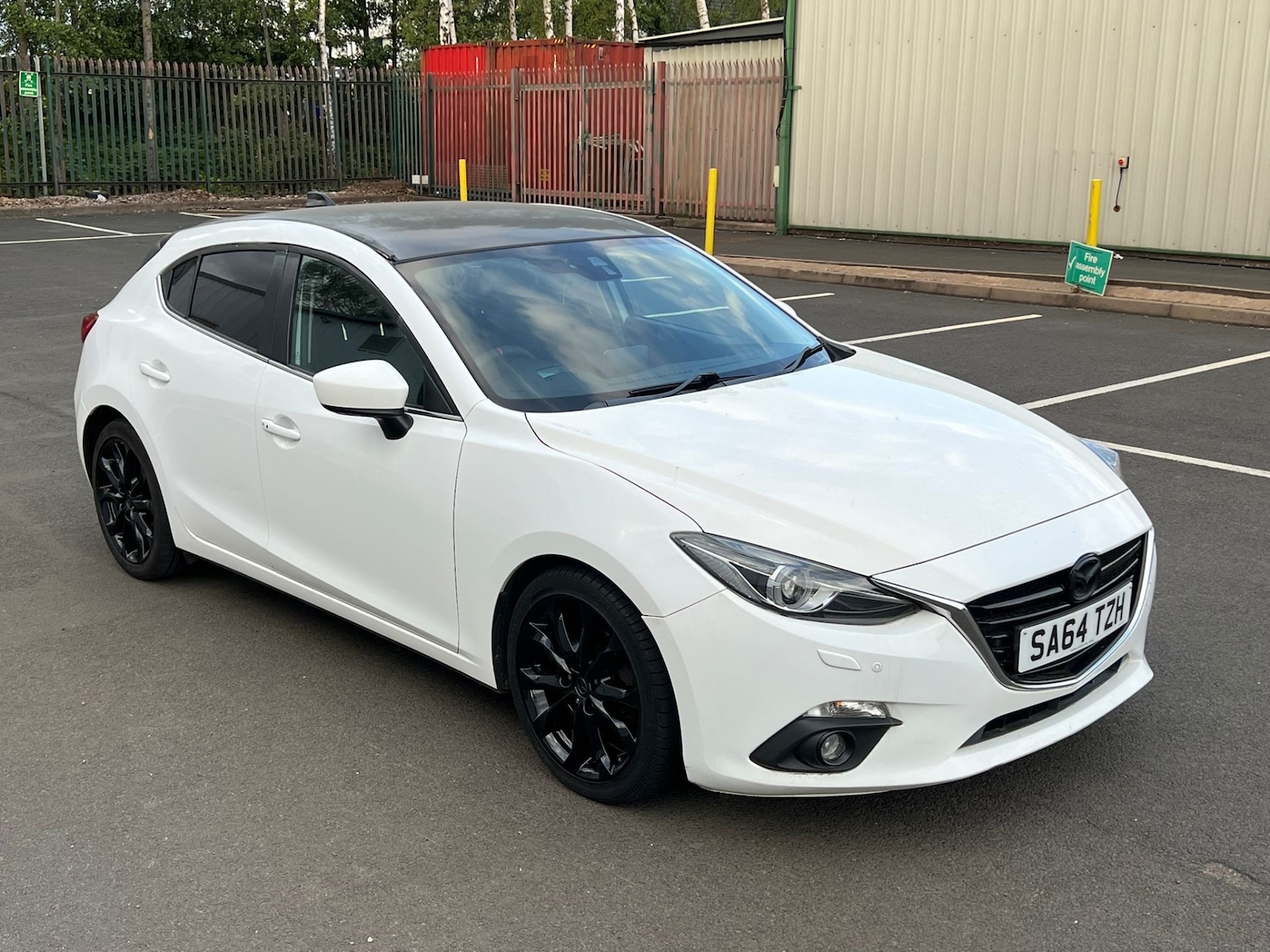 Used Mazda Mazda3 2014 for sale - 76413187: Photo 44