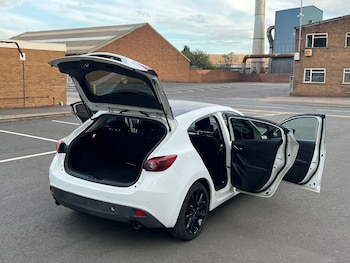 Used Mazda Mazda3 2014 for sale - 76413187: Photo