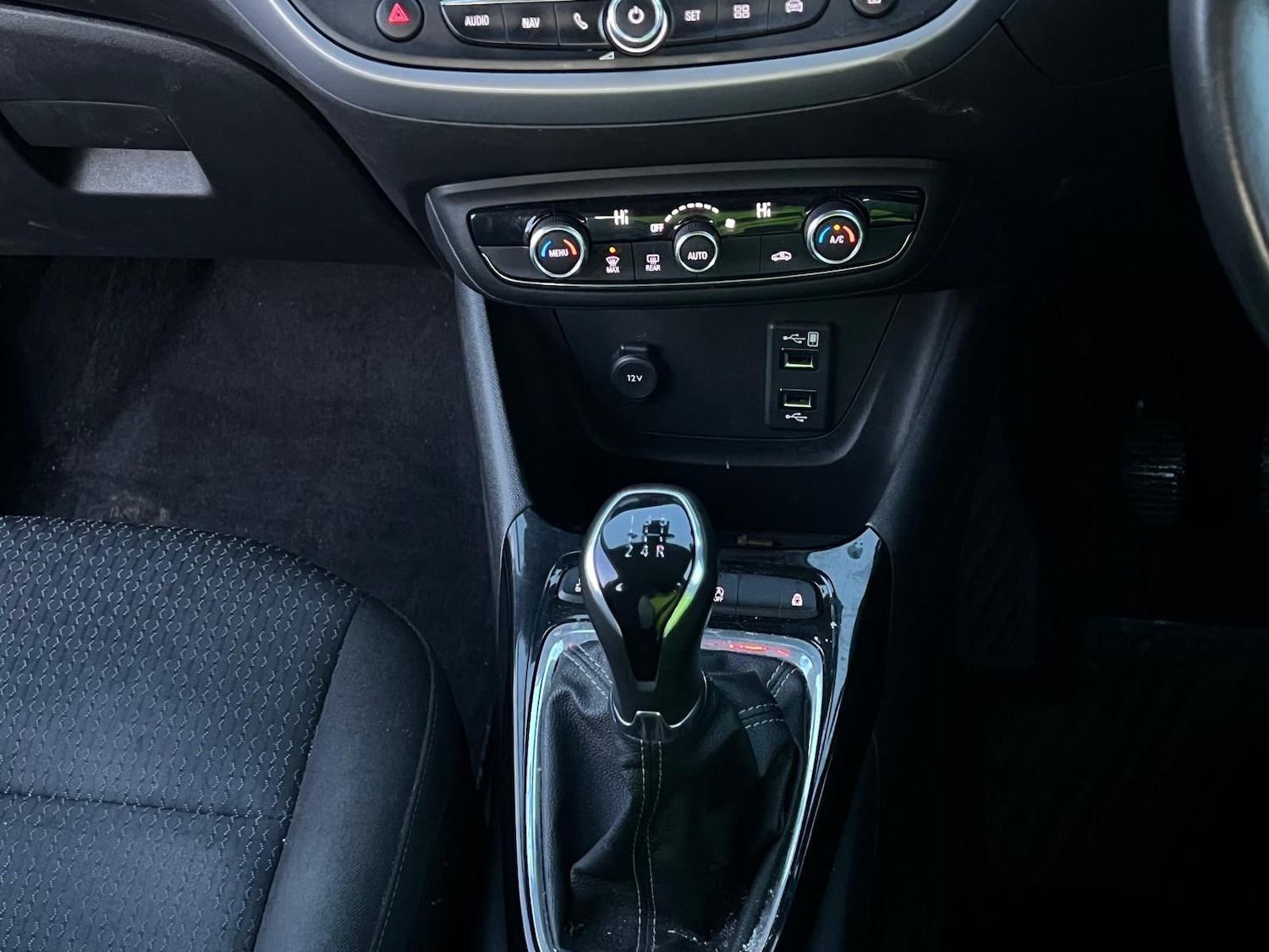 Used Vauxhall Crossland X 2018 for sale - 76573820: Photo 34