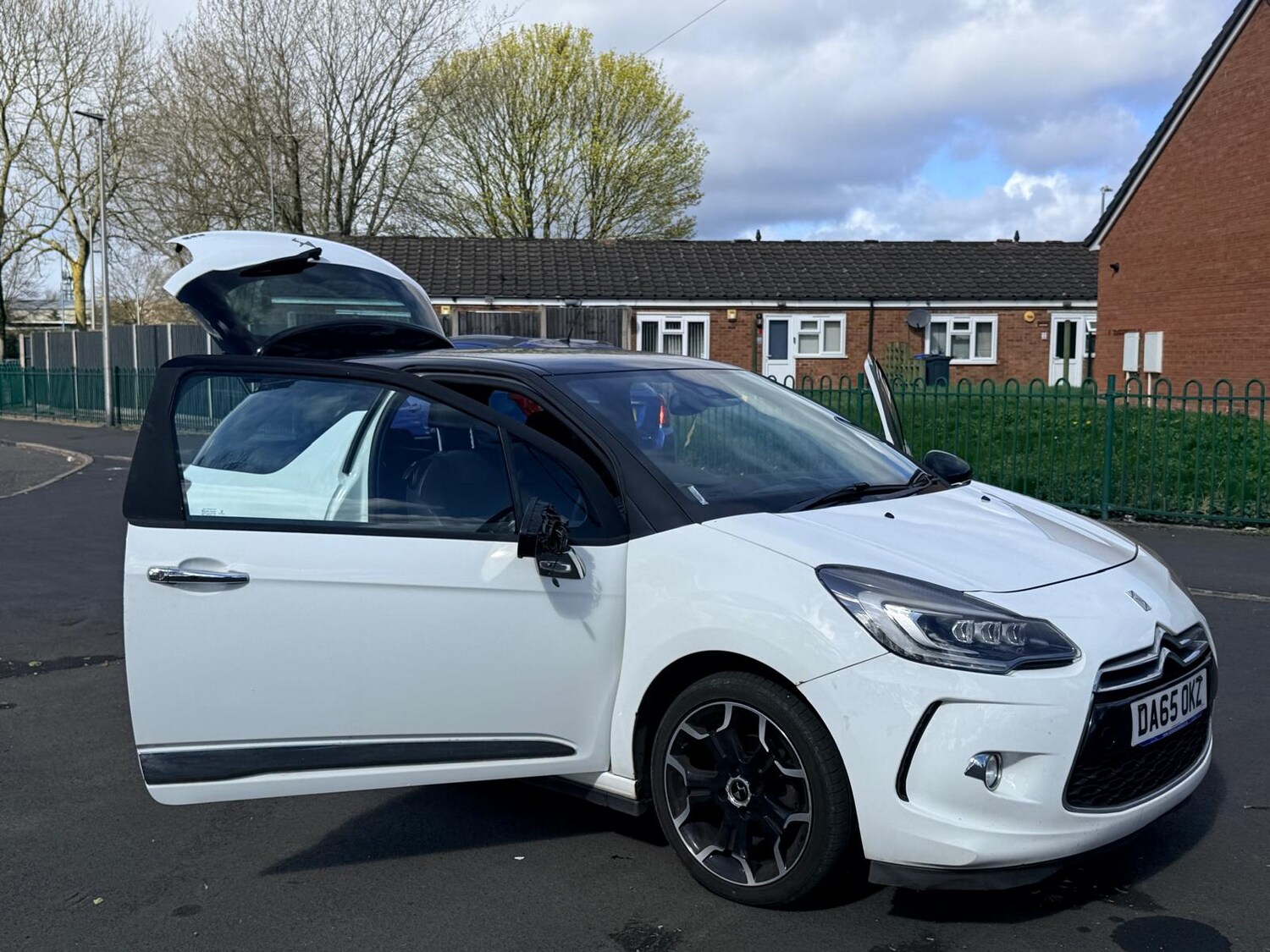 Used DS Automobiles DS 3 2015 for sale - 77959255: Photo 14