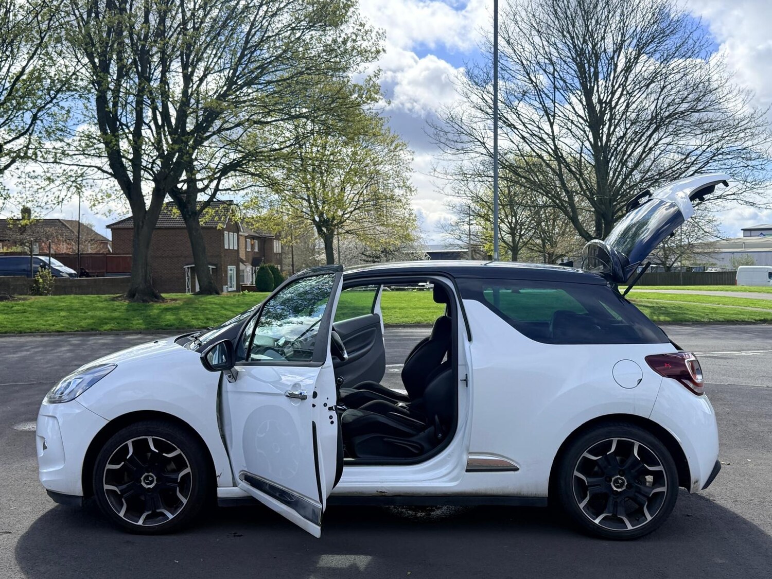 Used DS Automobiles DS 3 2015 for sale - 77959255: Photo 22