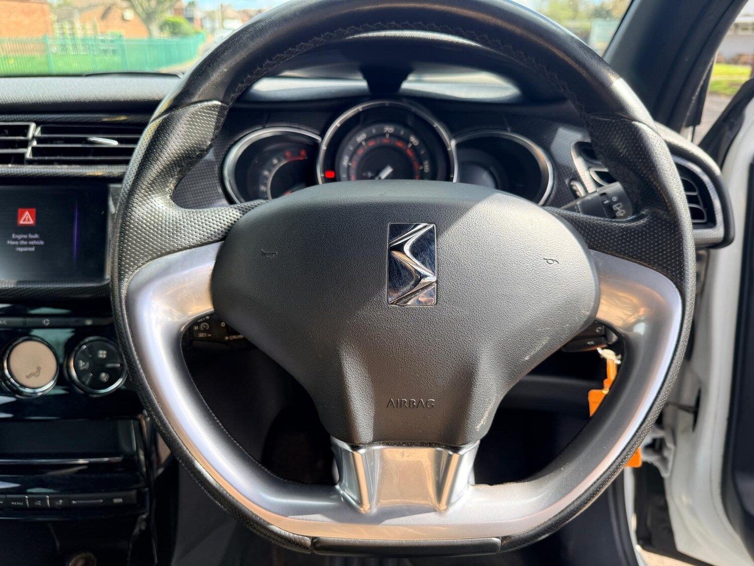 Used DS Automobiles DS 3 2015 for sale - 77959255: Photo 37