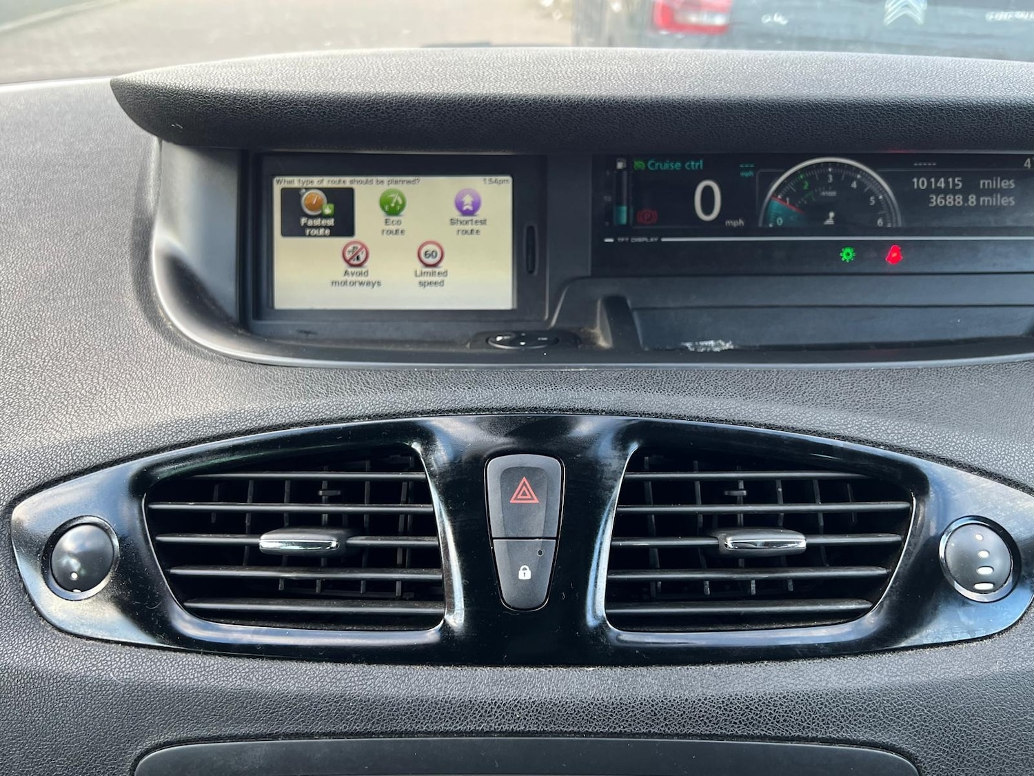 Used Renault Grand Scenic 2015 for sale - 77050303: Photo 31