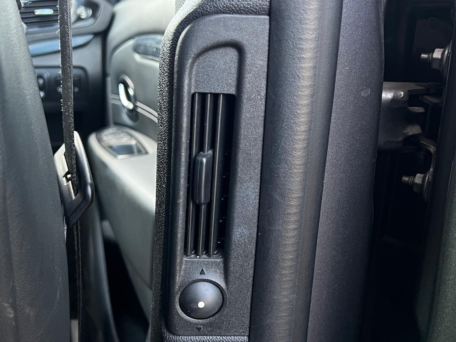 Used Renault Grand Scenic 2015 for sale - 77050303: Photo 38