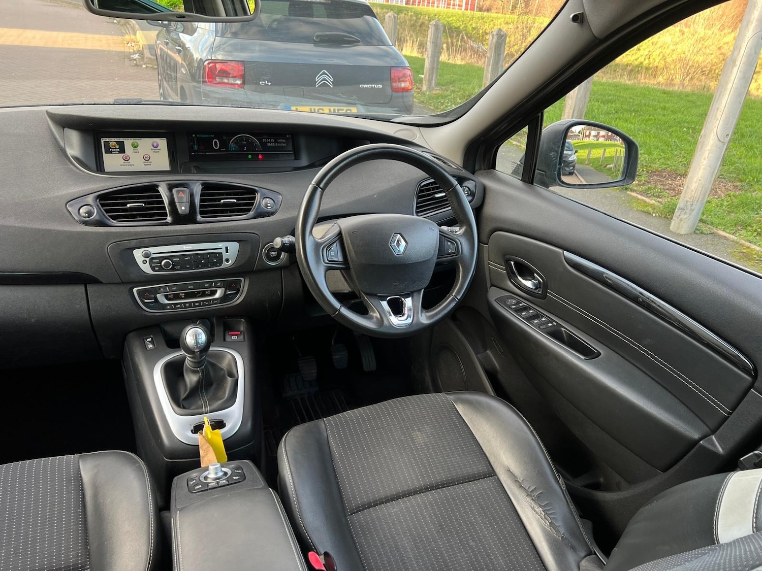 Used Renault Grand Scenic 2015 for sale - 77050303: Photo 43